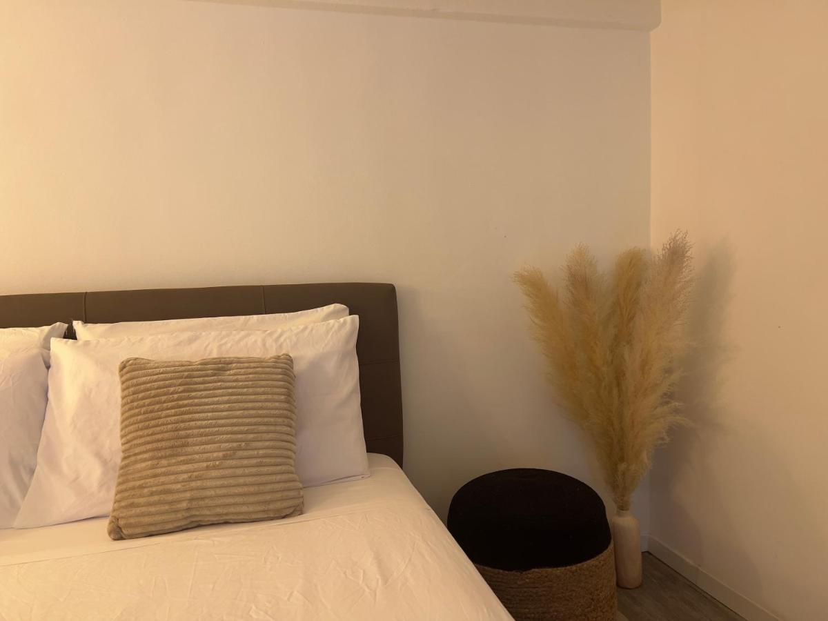 Regina Milano In Porta Romana 3 - Sky Tv, Wifi & Breakfast Box Apartman Kültér fotó