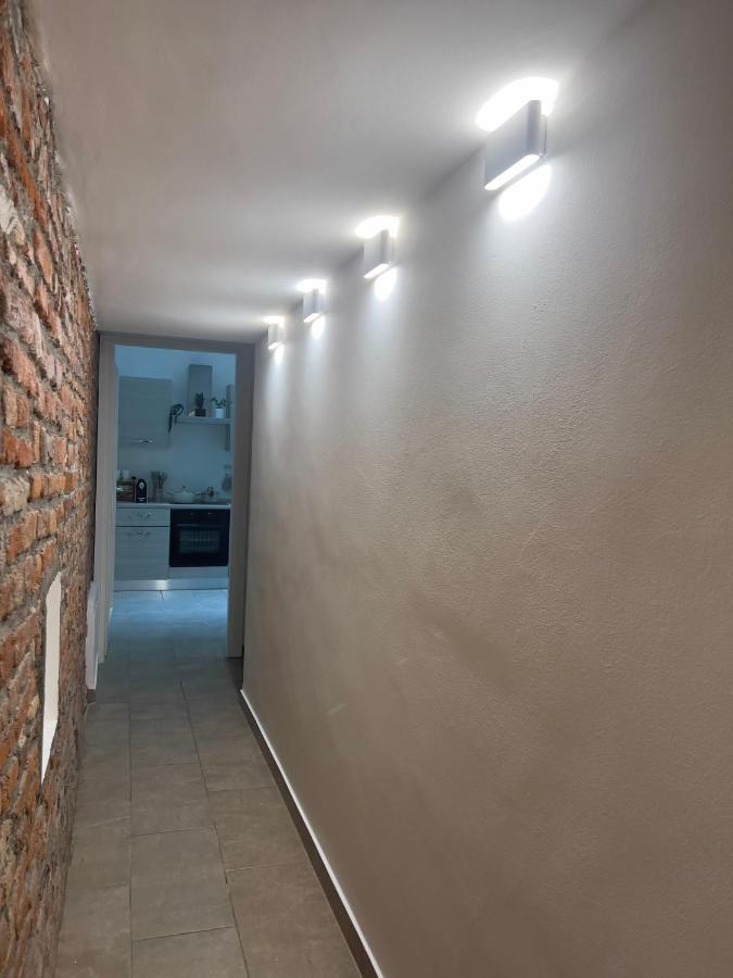 Regina Milano In Porta Romana 3 - Sky Tv, Wifi & Breakfast Box Apartman Kültér fotó