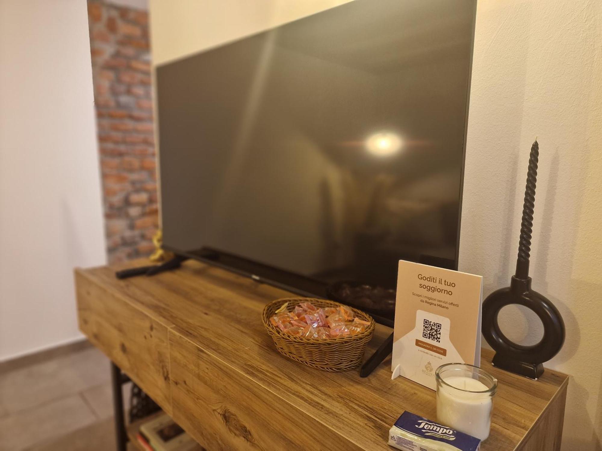 Regina Milano In Porta Romana 3 - Sky Tv, Wifi & Breakfast Box Apartman Kültér fotó